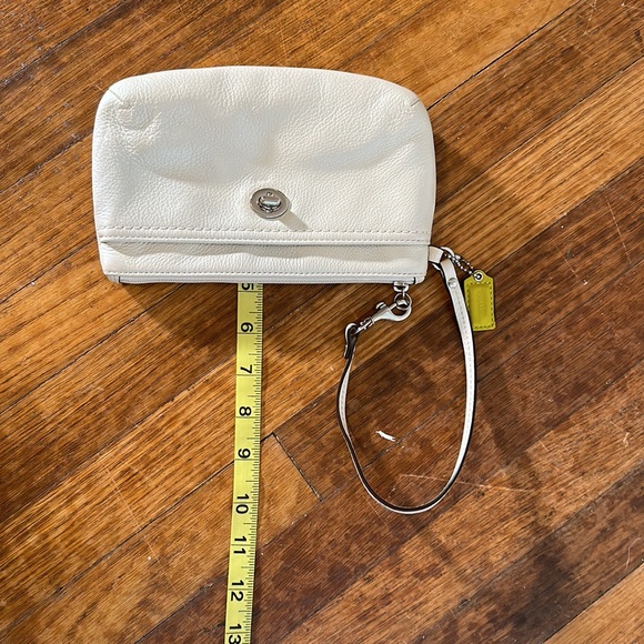Coach White Pearl Leather Wristlet - Picture 8 of 8